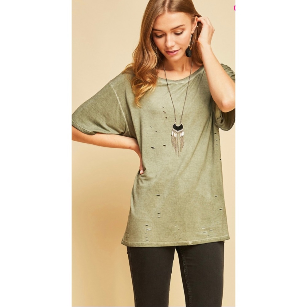 Washed Destructed Scoop Neck Tee